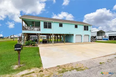 16 Peggy Street, Palacios, TX 77465 - Photo 1