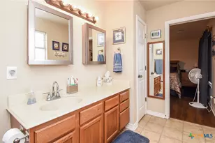 16 Peggy St, Palacios, TX 77465 - Photo 32