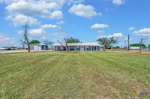 10280 S Whitehall Rd, Temple, TX 76504 - Photo 2
