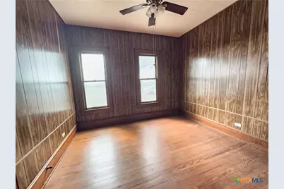 670 Thiele Road, Yoakum, TX 77995 - Photo 18