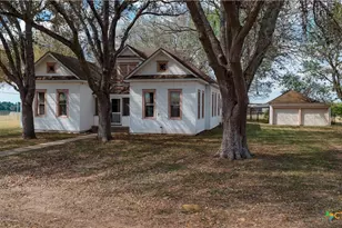 670 Thiele Rd, Yoakum, TX 77995 - Photo 2