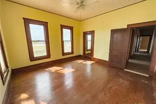 670 Thiele Rd, Yoakum, TX 77995 - Photo 20