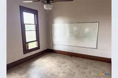 670 Thiele Road, Yoakum, TX 77995 - Photo 16