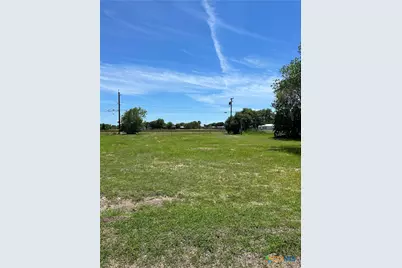 508 W Dallas Avenue, Seadrift, TX 77983 - Photo 1