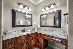 1065 Hillcrest Forest, Canyon Lake, TX 78133 - Photo 18