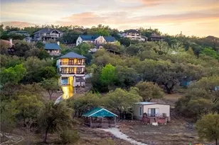 1065 Hillcrest Forest, Canyon Lake, TX 78133 - Photo 36