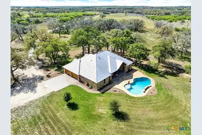 1224 Fm 3432, Adkins, TX 78101 - Photo 40