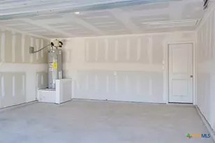 1915 Chiffchaff, New Braunfels, TX 78130 - Photo 26