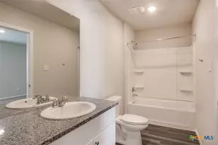 1915 Chiffchaff, New Braunfels, TX 78130 - Photo 18