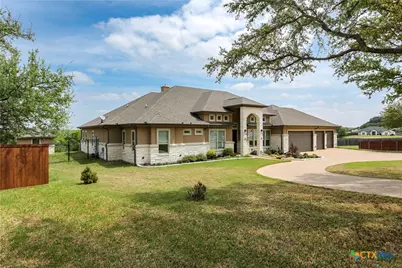 4013 Turning Leaf Drive, Nolanville, TX 76559 - Photo 2