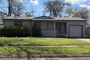 1704 Smith Dr, Killeen, TX 76541 - Photo 1