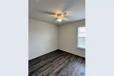 909 2nd Street, Cuero, TX 77954 - Photo 10