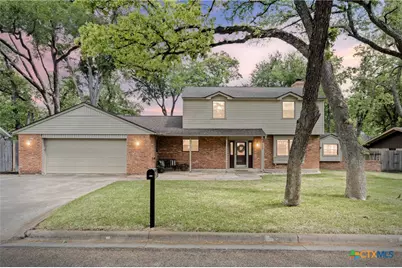 1903 N Harding Avenue, Cameron, TX 76520 - Photo 2