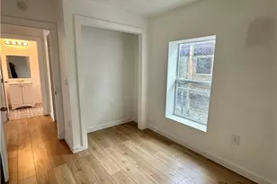 929 Veterans St, Seguin, TX 78155 - Photo 14