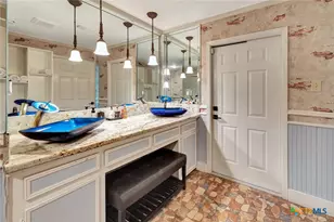 103 Tracy Ln, Victoria, TX 77904 - Photo 42