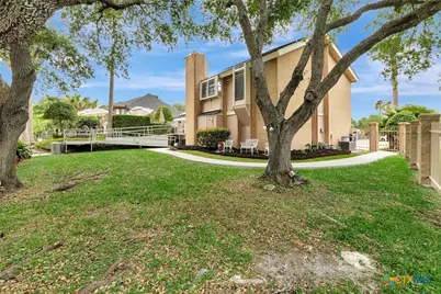 103 Tracy Lane, Victoria, TX 77904 - Photo 6