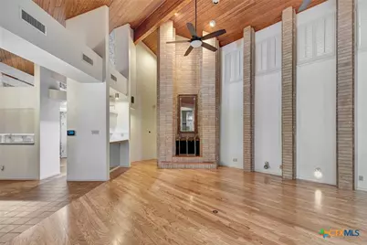 103 Tracy Lane, Victoria, TX 77904 - Photo 8