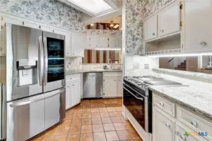 103 Tracy Ln, Victoria, TX 77904 - Photo 16