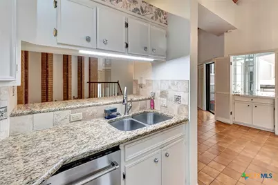 103 Tracy Lane, Victoria, TX 77904 - Photo 16