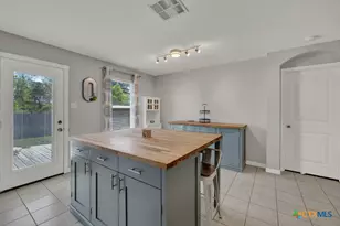 1517 Gateshead Dr, Seguin, TX 78155 - Photo 12