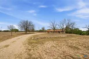 3500 Scull Rd, Martindale, TX 78655 - Photo 8