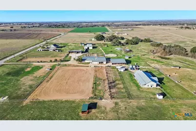 17851 Fm 1123, Holland, TX 76534 - Photo 2