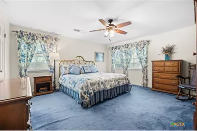 2010 N Beal Street, Belton, TX 76513 - Photo 22