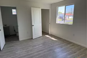 2411 Mumphord St, Victoria, TX 77901 - Photo 8