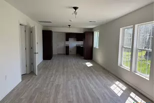 2411 Mumphord St, Victoria, TX 77901 - Photo 6