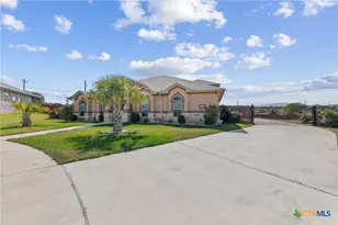 8411 Dorset Dr, Killeen, TX 76542 - Photo 4