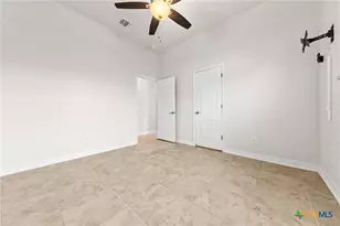 8411 Dorset Dr, Killeen, TX 76542 - Photo 38