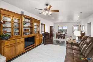 155 Maverick, New Braunfels, TX 78132 - Photo 30