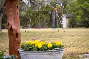 155 Maverick, New Braunfels, TX 78132 - Photo 8