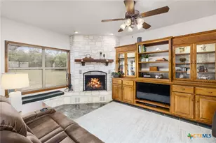 155 Maverick, New Braunfels, TX 78132 - Photo 28