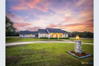 155 Maverick, New Braunfels, TX 78132 - Photo 2