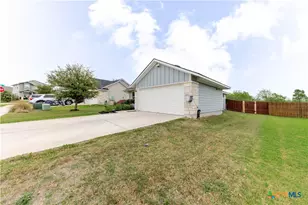 303 Schuyerville Dr, Elgin, TX 78621 - Photo 8