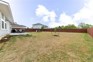 303 Schuyerville Dr, Elgin, TX 78621 - Photo 28