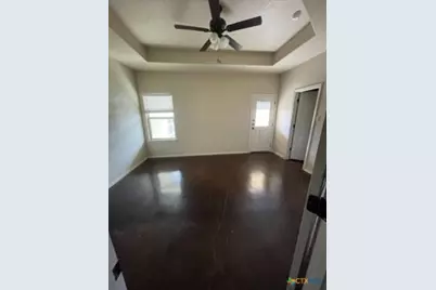 1509 Lucille, Seguin, TX 78155 - Photo 12