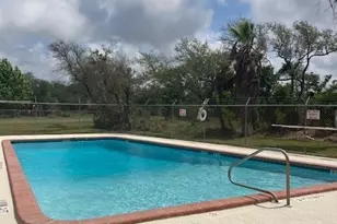 408 W Royal Oak Ln, Rockport, TX 78382 - Photo 32