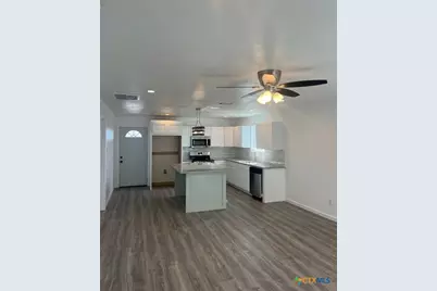 408 W Royal Oak Lane, Rockport, TX 78382 - Photo 8