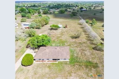 202 W Partridge Road, Victoria, TX 77905 - Photo 30