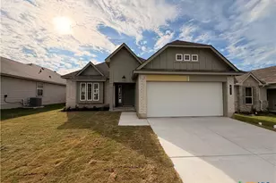 122 University Ave, Troy, TX 76579 - Photo 2