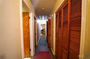 2801 E Loma Vista Ave, Victoria, TX 77901 - Photo 12