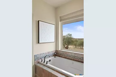 232 Crooked Oak Lane, Round Mountain, TX 78663 - Photo 28