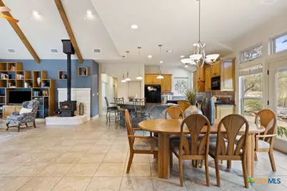 232 Crooked Oak Lane, Round Mountain, TX 78663 - Photo 18