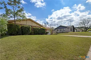 918 Marilyn Dr, Copperas Cove, TX 76522 - Photo 2