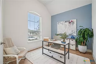 1703 Dirndl, New Braunfels, TX 78132 - Photo 6