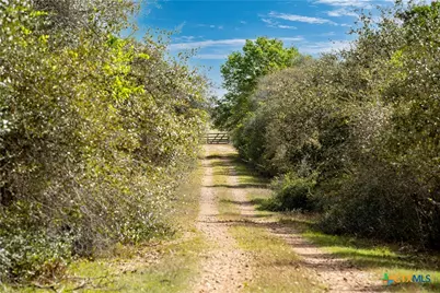 000 Nursery Road, Victoria, TX 77904 - Photo 18