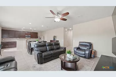 644 Peacock Lane, New Braunfels, TX 78130 - Photo 16