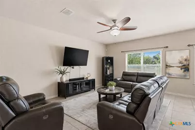 644 Peacock Lane, New Braunfels, TX 78130 - Photo 14